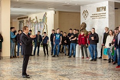 В МГРИ 23 февраля отметили “ГЕОброском” и концертом