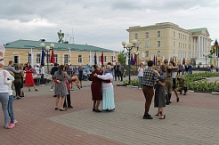 Более 500 старооскольцев впервые приняли участие в акции «Синий платочек»